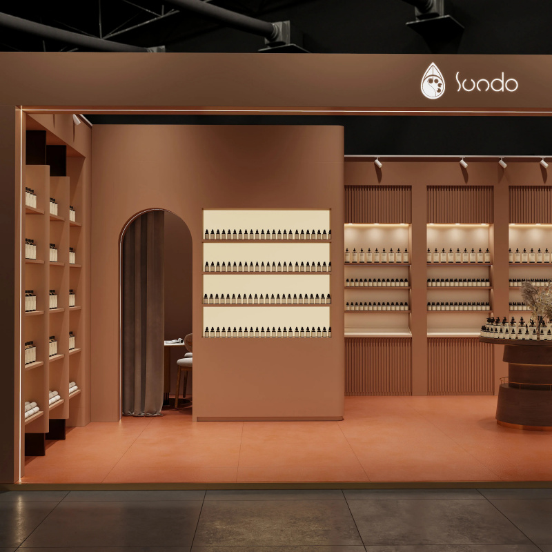 Elegancki, niestandardowy kios – Perfume In Fragrance Shop recenzja i cena
